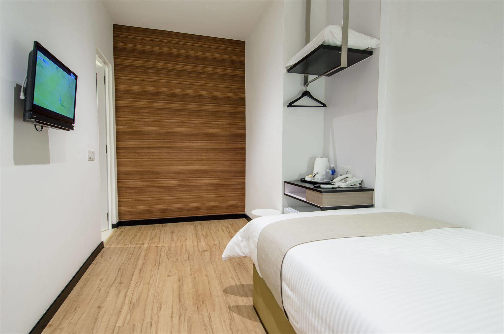 12Fly Hotel Kuala Lumpur Ngoại thất bức ảnh